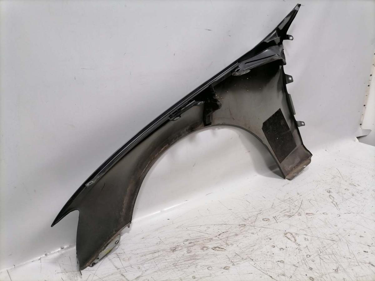 Audi A4 8K B8 original Kotfl&uuml;gel vorn rechts LZ7L Lavagrau Bj.2009